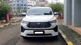 Toyota zenix v hybrid modelista 2024 putih sunroof tangan pertama