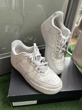 Preloved nike force 1 woman
