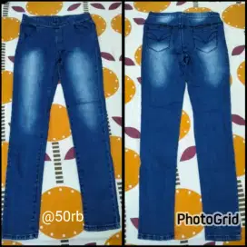 Celana Jeans Wanita