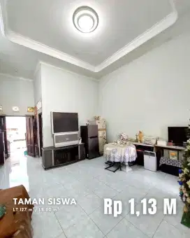 Dijual Rumah Strategis Hanya 150 meter dari Jalan Taman Siswa