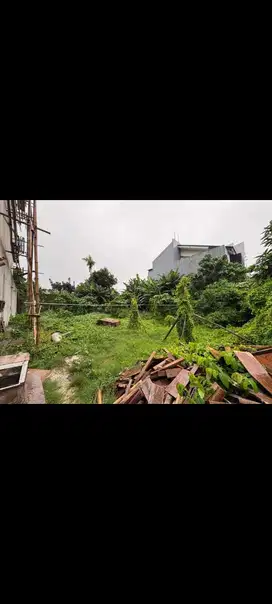DIJUAL CEPAT TANAH KOSONG DALAM PERUMAHAN MEWAH SEBERANG COMO PARK