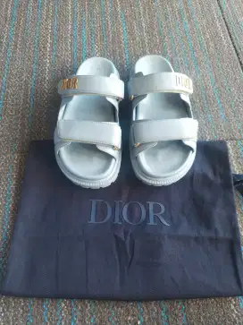 Like new DIOR SANDAL authentic
