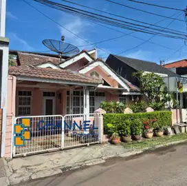 DIJUAL Cepat Rumah Row Jalan Lebar Nusa Loka BSD