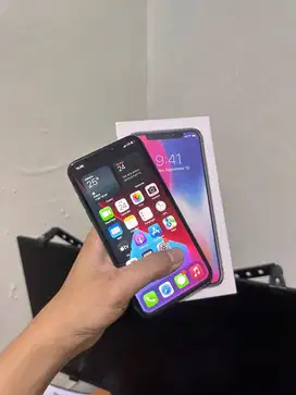 TT/BT iPhone X 256GB Fullset