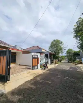 Tanah Ciledug/japos/puribeta/joglo/meruya