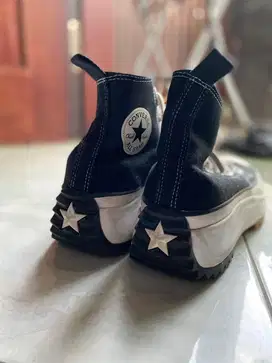 Sepatu Converse