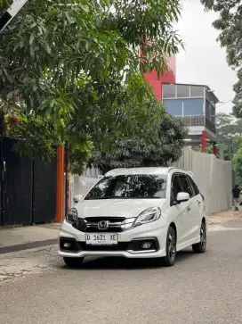 MOBILIO RS A/T 2014_KM 22 RB