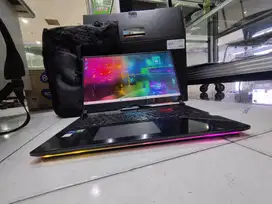 Asus rog Strix SCAR G733CW i9 12950hx ram32gb rtx 3070 ti 240hz