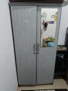 Dijual murah almari baju dan meja tv