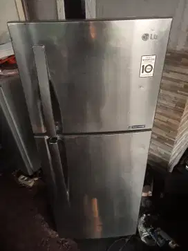 Kulkas lg 2 pintu