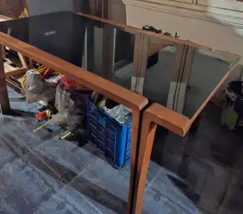 Meja Makan dan Bangku