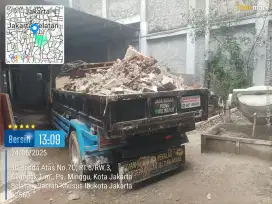 Jasa buang puing dan tanah