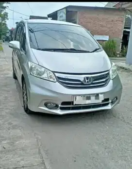 Honda Freed PSD 2012