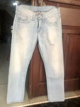 Celana jeans TRUE RELIGION section STRAIGHTsize 30