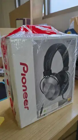 Headphone Gaming Pioneer