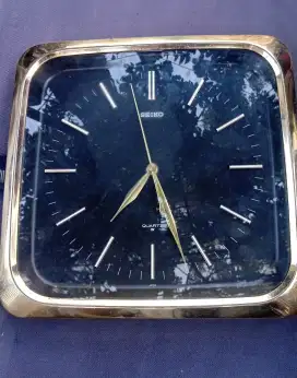 Jam Seiko mesin Japan