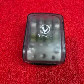 Sikring VENOM VA4F 100A Sikring Cabang Masuk Tiga keluar Empat