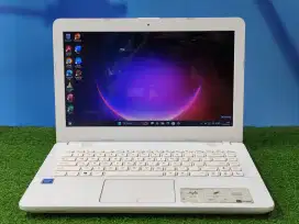 DIJUAL MURAH LAPTOP 1 JTAN READY SIAP PAKAI