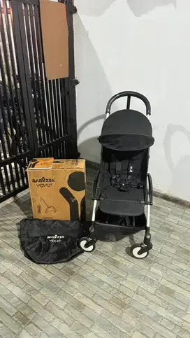 Babyzen yoyo2 black not joie nuna bugaboo