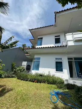 Murah! Rumah lux tubagus ismail, sayap dago, bandung utara