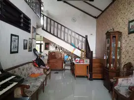 DIJUAL RUMAH 2 LANTAI DI SUKUN MALANG SIAP PAKAI