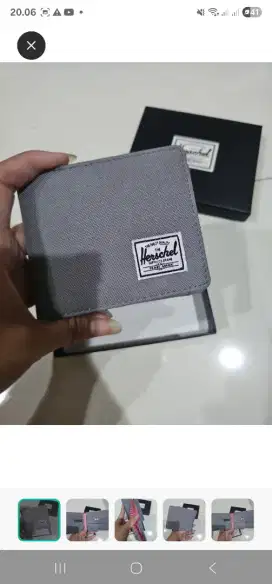 DOMPET HERSCHEL GREY