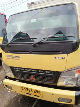 Mitsubishi canter box