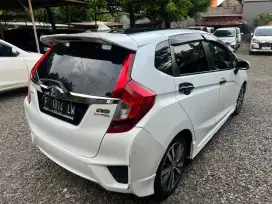 HONDA JAZZ RS 2015