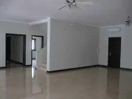 Rumah Furnished Kolam Renang Lembonghouse Compound Kemang TimurV 25A