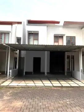 Rumah 2lt 7x20 136m Type 3KT Cluster Alamanda JGC Jakarta Garden City