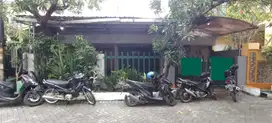 ‼️JUAL CEPAT ‼️ RUMAH LAMA di PERUM. SEMOLOWARU. DEKAT MERR, KAMPUS
