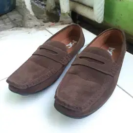 Sepatu formal kerja loafers coklat tua