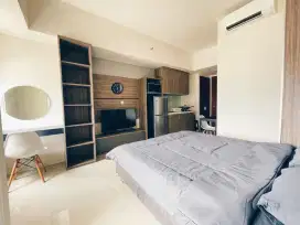 Vittoria Resident - Studio Full Furniture