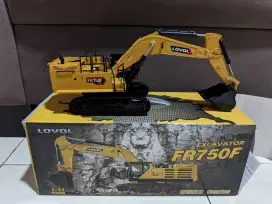 Diecast Excavator Lovol FR750F Skala 1:43