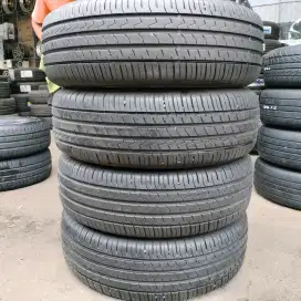 Falken ze310 215/65 R16 kondisi 90% 2022 4pcs