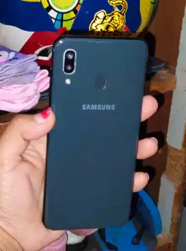 Samsung Galaxy a20 ram 3/32 Nomines Jaksel