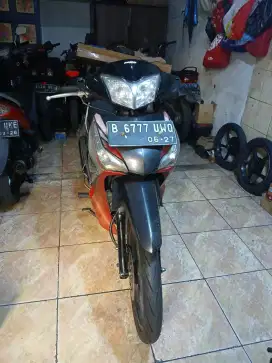 Honda helmin  injek pjk pjng di gng sahari ancol