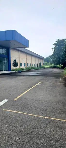 Gudang pabrik di kawasan industri surya cipta karawang luas 13.874 m2