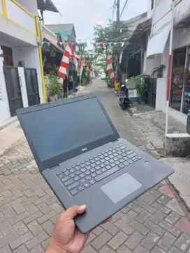Dell Latittude 3490 Intel Core i5 Gen 8 Sudah Slim Siap Pakai Ram 8GB