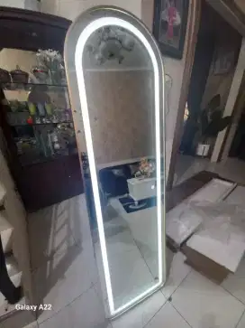 Kaca Cermin Lampu LED