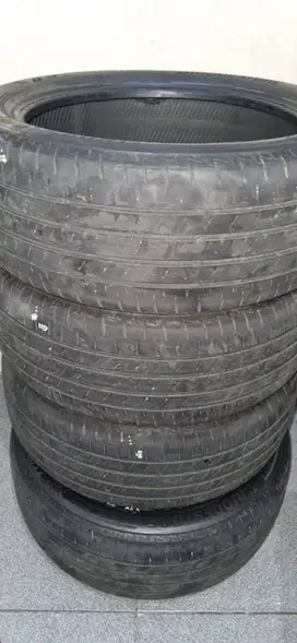 Bridgestone Turanza 205 50 R17 Eks Veloz