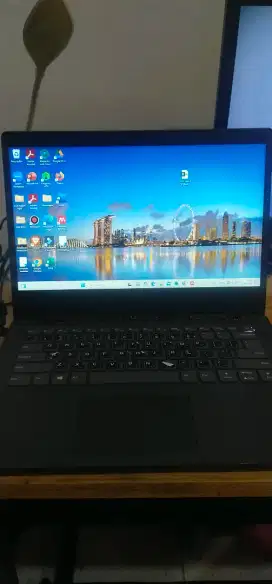 Service Laptop dan Komputer