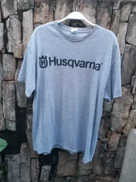 Antik kaos built up Husqvarna made in honduras tanpa jahitan samping