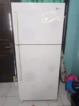 Jual kulkas LG dua pintu