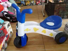 mainan anak sepeda sapi musikk