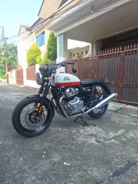 Royal Enfield 650 Twin Interceptor 2022