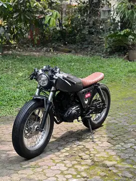 Custom bratcafe caferacer basic Thunder