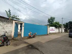 Disewakan Gudang dengan lahan luas di Rawalumbu bekasi
