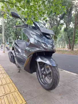 DP MINIM 2JTA NEW HONDA PCX 160 CBS ISS THN 2022 PAJAK IDUP SIAP GAS