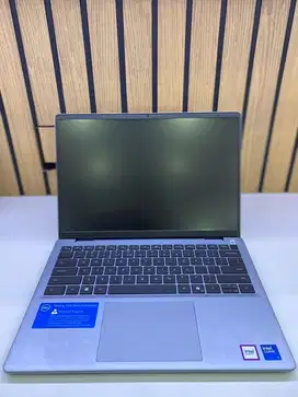 Dell inspiron 5440 intel core 7-150u 16Gb
